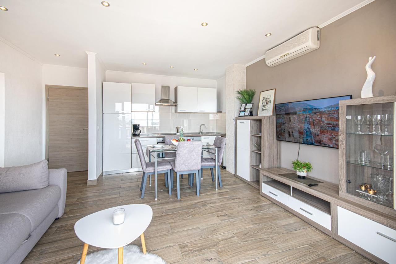 Apartments Villa Luce Makarska Dış mekan fotoğraf