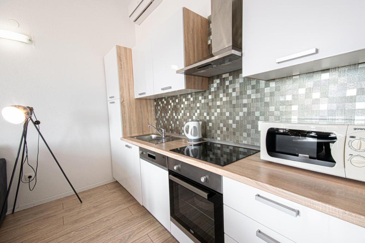 Apartments Villa Luce Makarska Dış mekan fotoğraf