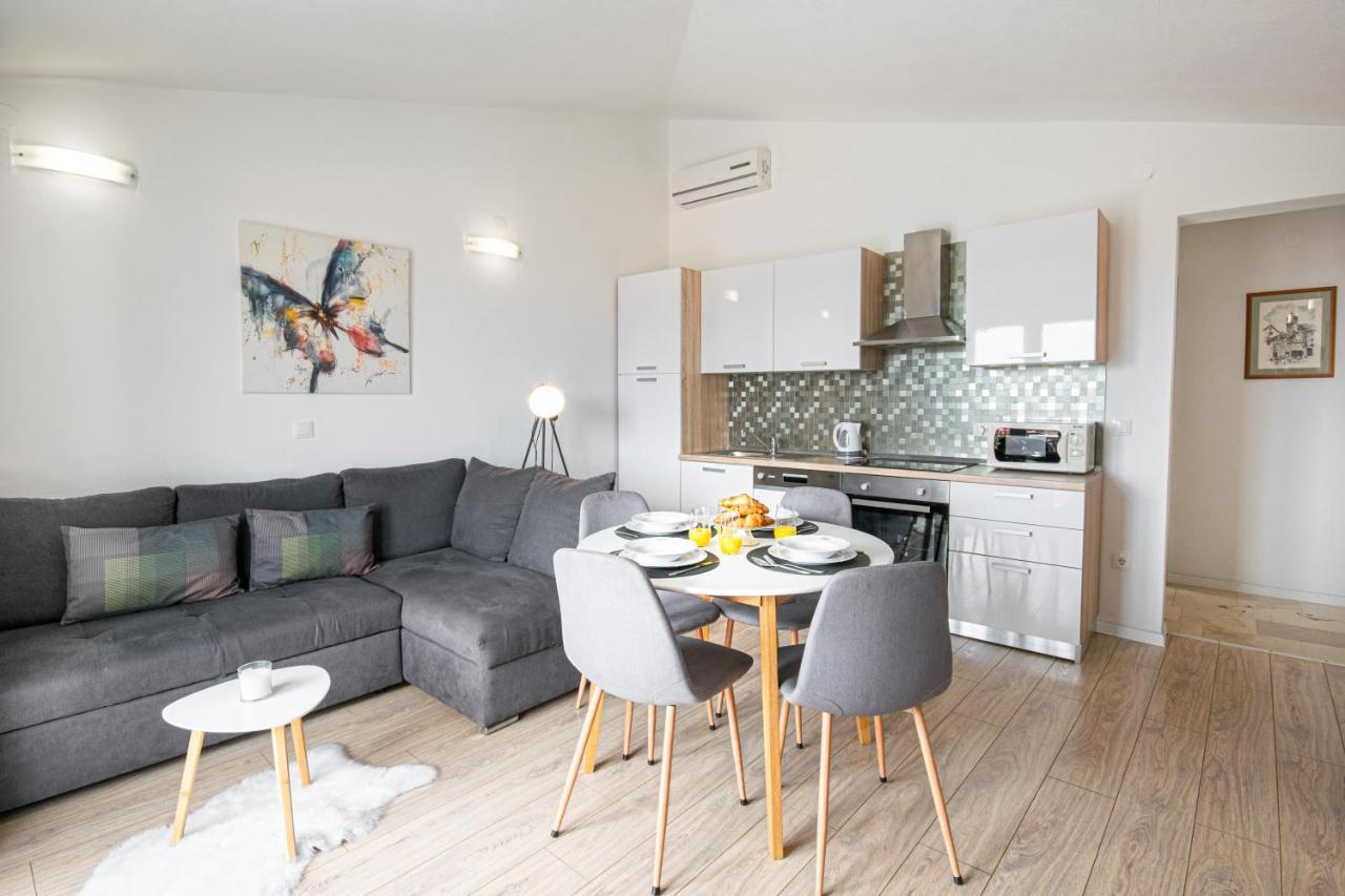 Apartments Villa Luce Makarska Dış mekan fotoğraf