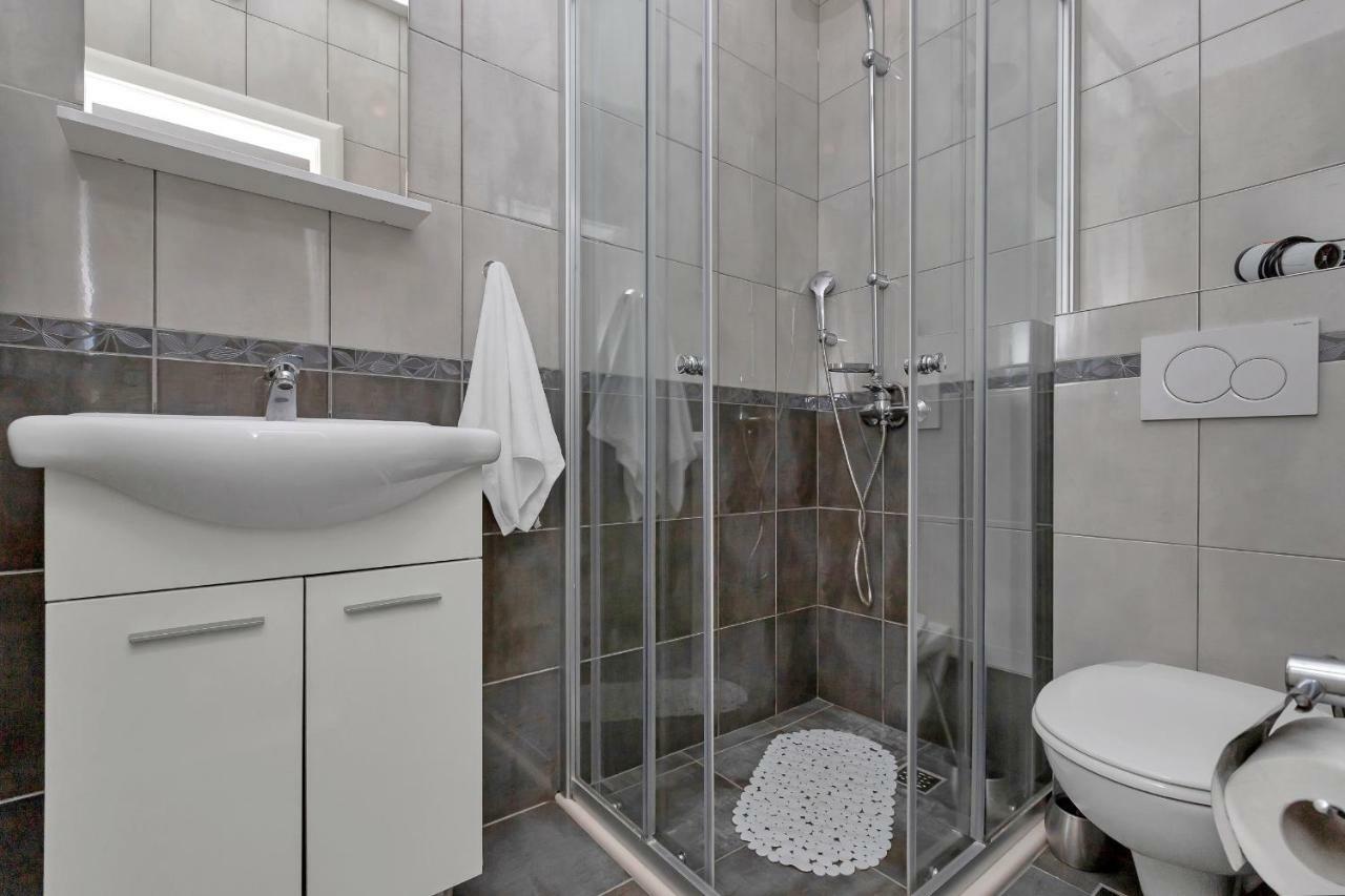 Apartments Villa Luce Makarska Dış mekan fotoğraf